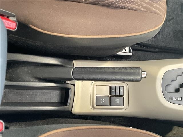 Toyota AQUA 2013 8174649-20