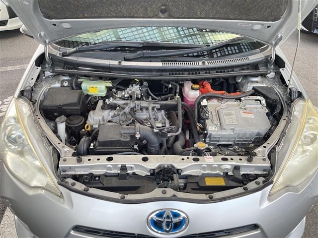 Toyota AQUA 2013 8174649-9