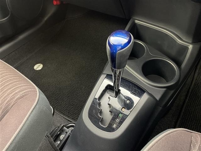 Toyota AQUA 2015 8174650-1