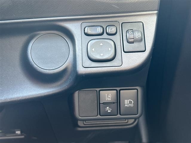 Toyota AQUA 2019 8174651-1