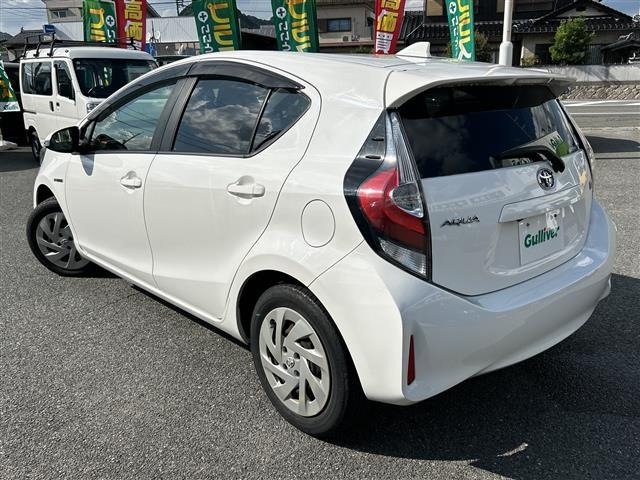 Toyota AQUA 2019 8174651-13