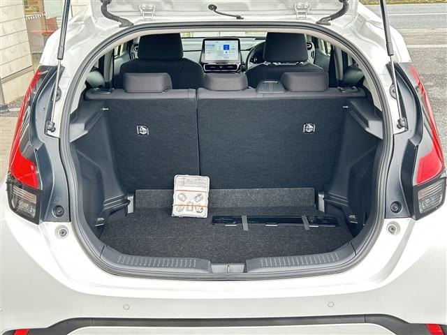 Toyota AQUA 2021 8174653-8