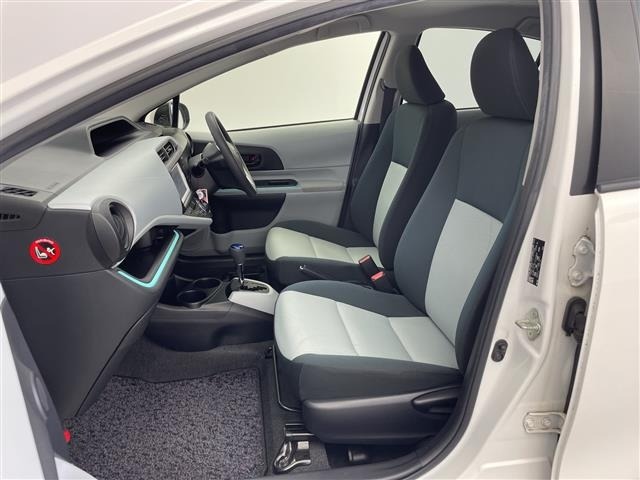 Toyota AQUA 2012 8174654-7
