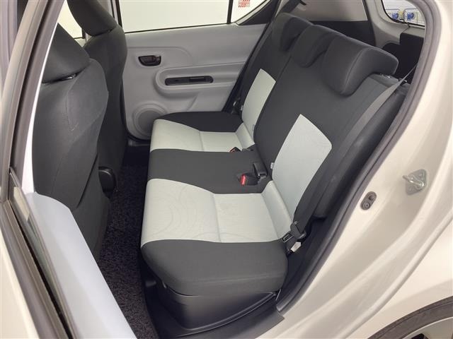 Toyota AQUA 2012 8174654-9