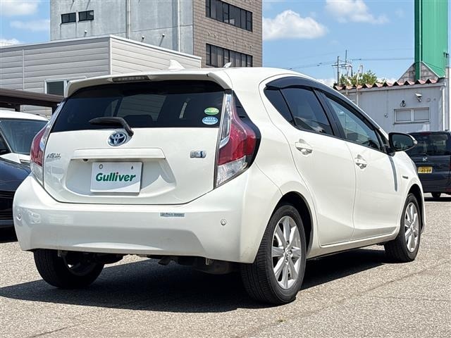Toyota AQUA 2015 8174659-19