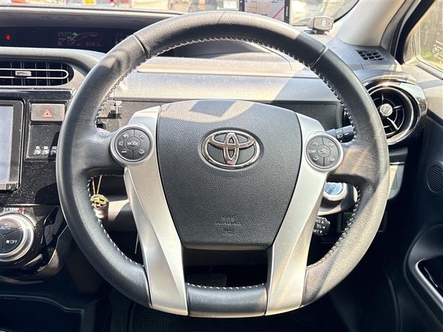 Toyota AQUA 2015 8174659-4