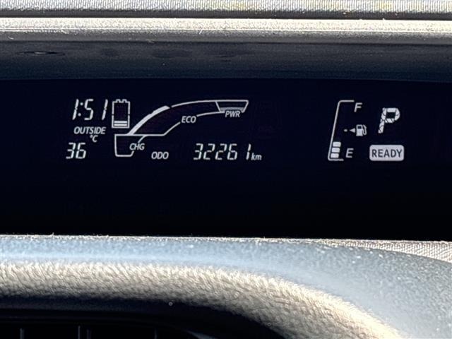 Toyota AQUA 2015 8174659-6