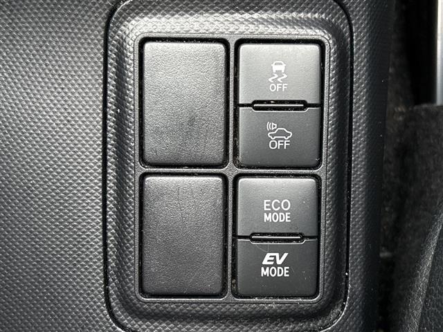 Toyota AQUA 2016 8174664-1