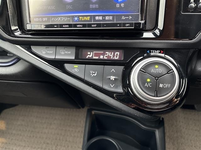 Toyota AQUA 2016 8174664-10