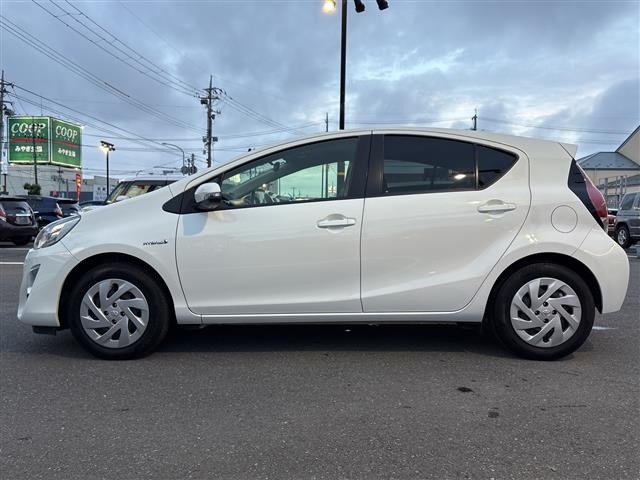 Toyota AQUA 2016 8174664-2