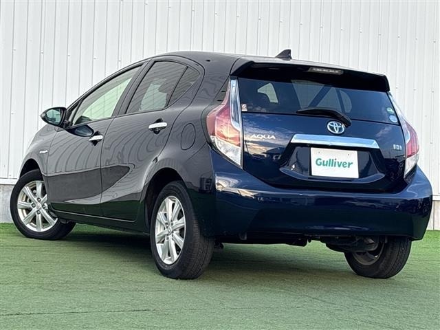 Toyota AQUA 2017 8174666-13