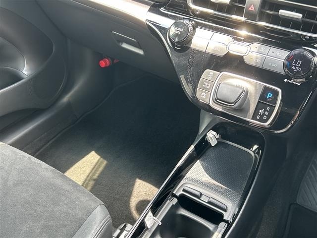 Toyota AQUA 2024 8174667-10