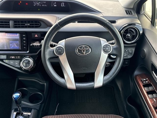 Toyota AQUA 2016 8174668-1