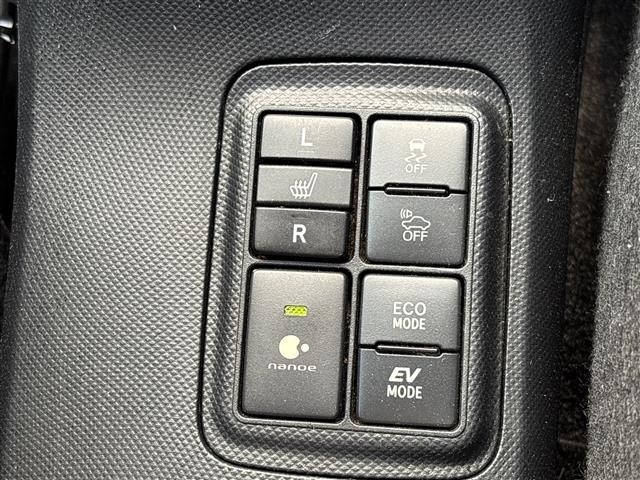 Toyota AQUA 2016 8174668-21