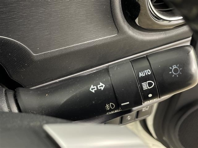 Toyota AQUA 2016 8174671-6
