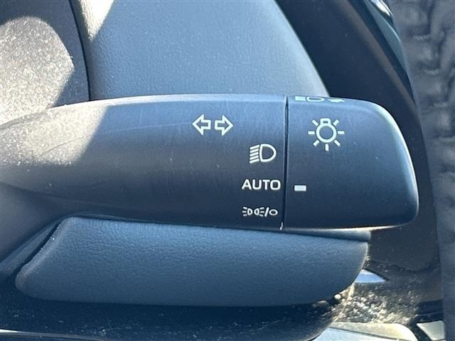 Toyota AQUA 2023 8174677-9