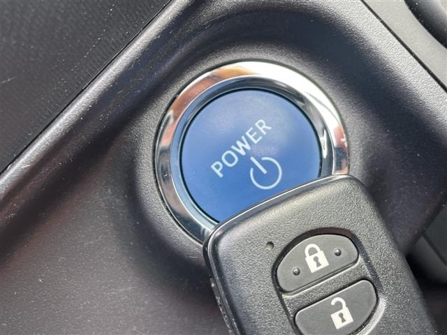 Toyota AQUA 2015 8174679-23