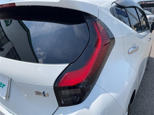 Toyota AQUA 2023 8174681-6