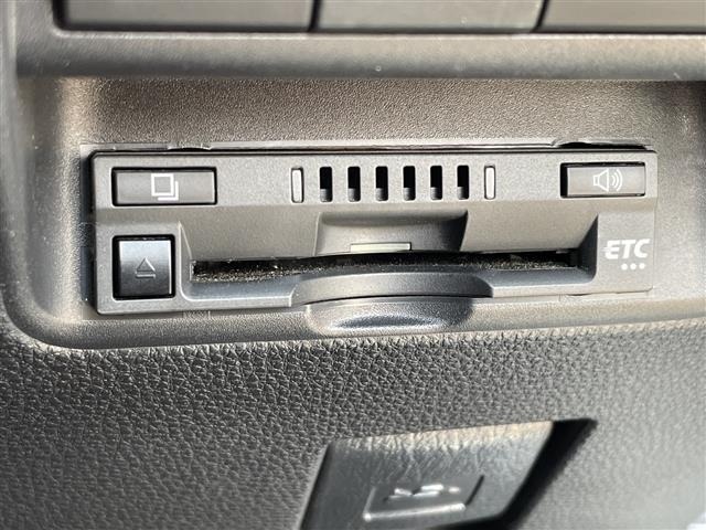 Toyota AQUA 2023 8174681-7