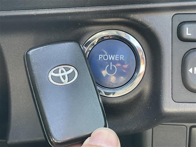 Toyota AQUA 2012 8174684-1
