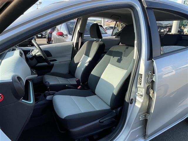 Toyota AQUA 2012 8174684-7