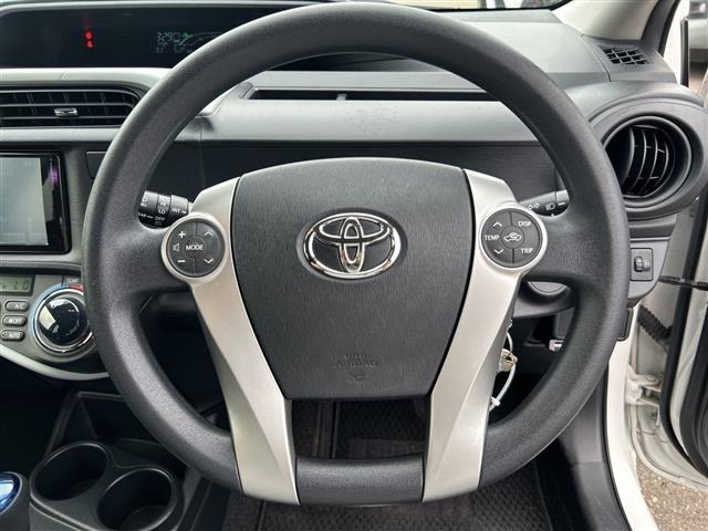 Toyota AQUA 2014 8174688-21