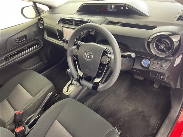 Toyota AQUA 2020 8174692-6