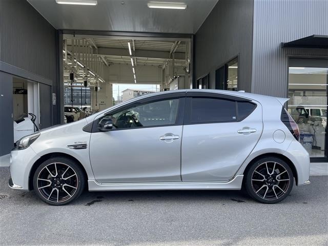 Toyota AQUA 2015 8174693-2