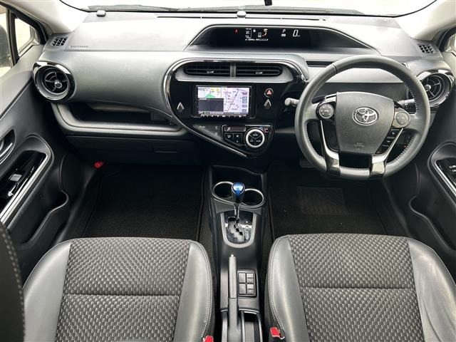 Toyota AQUA 2018 8174695-14