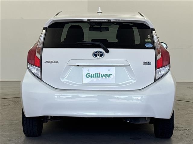 Toyota AQUA 2015 8174697-17