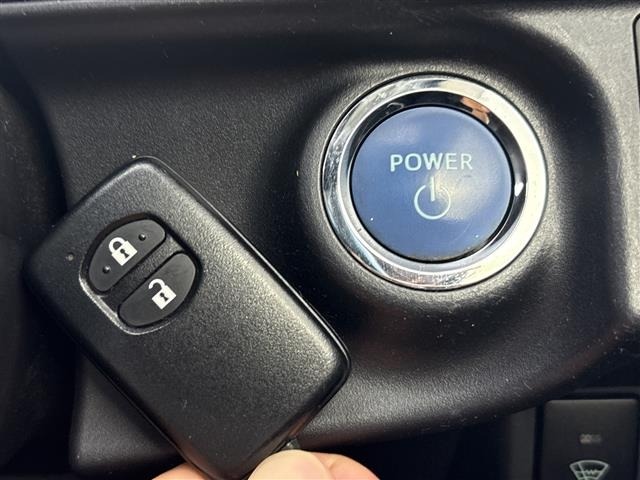 Toyota AQUA 2015 8174697-4