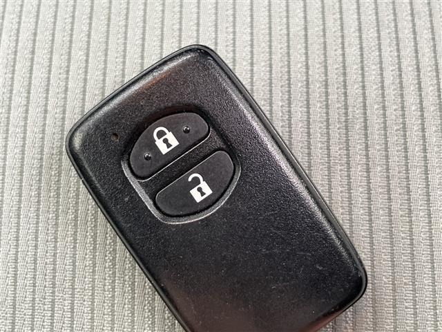 Toyota AQUA 2012 8174699-22