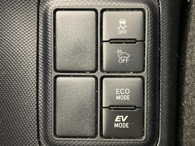 Toyota AQUA 2019 8174700-1