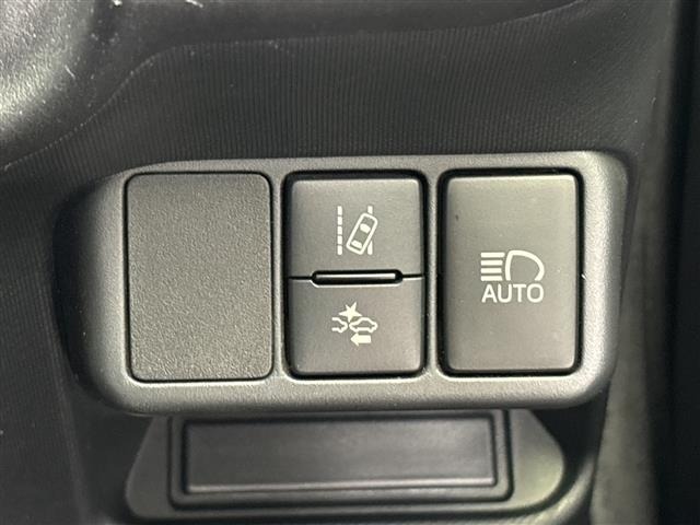 Toyota AQUA 2019 8174701-16