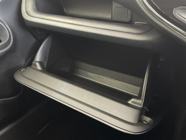 Toyota AQUA 2018 8174702-6