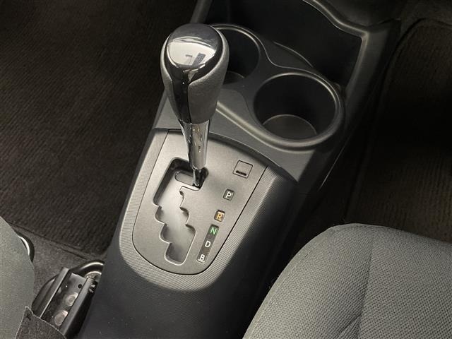 Toyota AQUA 2018 8174702-7
