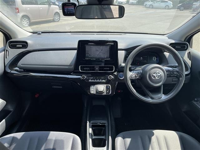 Toyota AQUA 2022 8174703-14