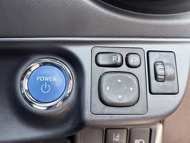 Toyota AQUA 2018 8174704-2