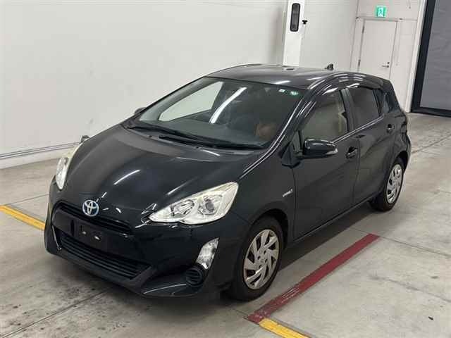 Toyota AQUA 2015 8174718-4