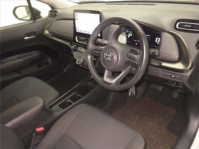 Toyota AQUA 2023 8174721-3