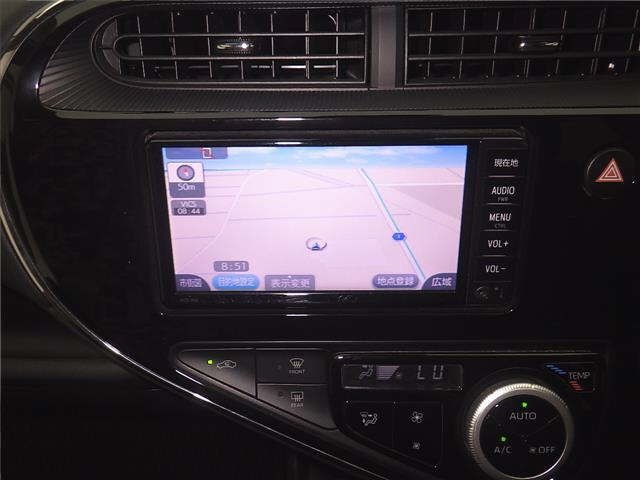 Toyota AQUA 2018 8174722-6