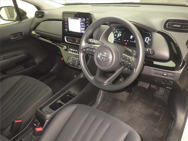 Toyota AQUA 2022 8174723-3