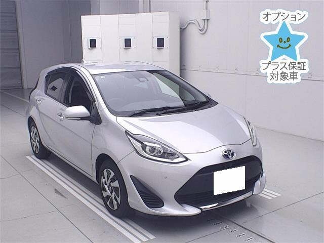 Toyota AQUA 2021 8174726-0