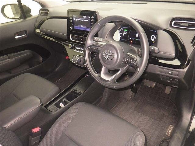 Toyota AQUA 2022 8174734-3