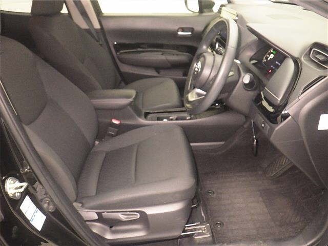 Toyota AQUA 2022 8174734-5