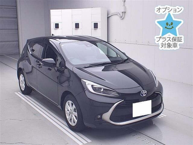 Toyota AQUA 2025 8174735-0