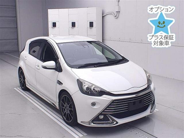 Toyota AQUA 2016 8174738-0