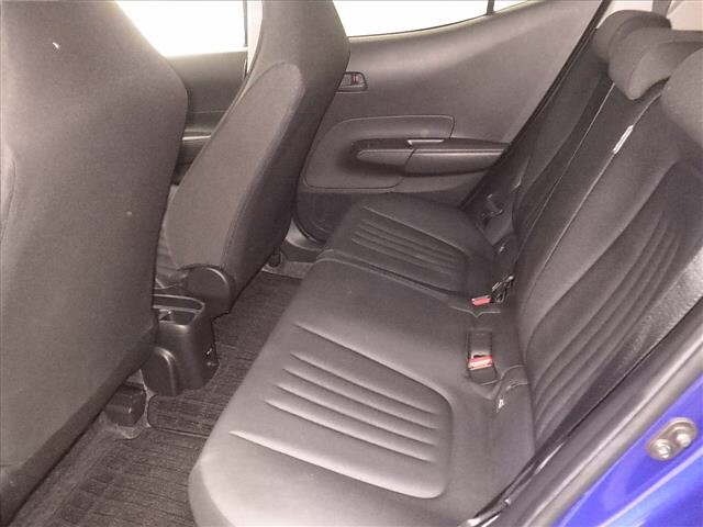 Toyota AQUA 2022 8174740-7