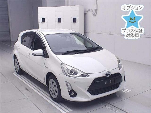 Toyota AQUA 2017 8174742-0