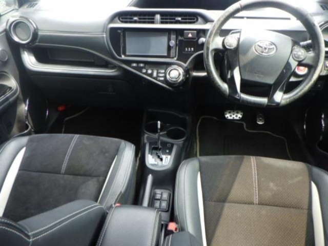 Toyota AQUA 2014 8174744-3